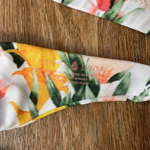 ✨SET✨Stone Fox Swim Lei Stand Bikini Small / Medium - Picture 4 of 4